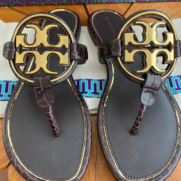Tory Burch Miller Metal Logo Leather Sandal - Picture 4 of 9